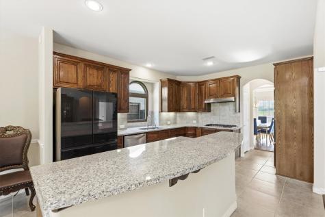 412 Shadow Creek Drive Desoto TX 75115