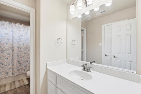 412 Shadow Creek Drive Desoto TX 75115