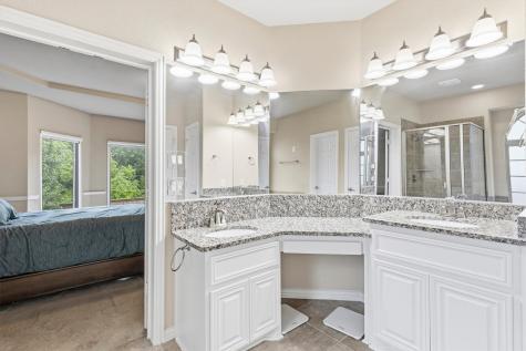 412 Shadow Creek Drive Desoto TX 75115