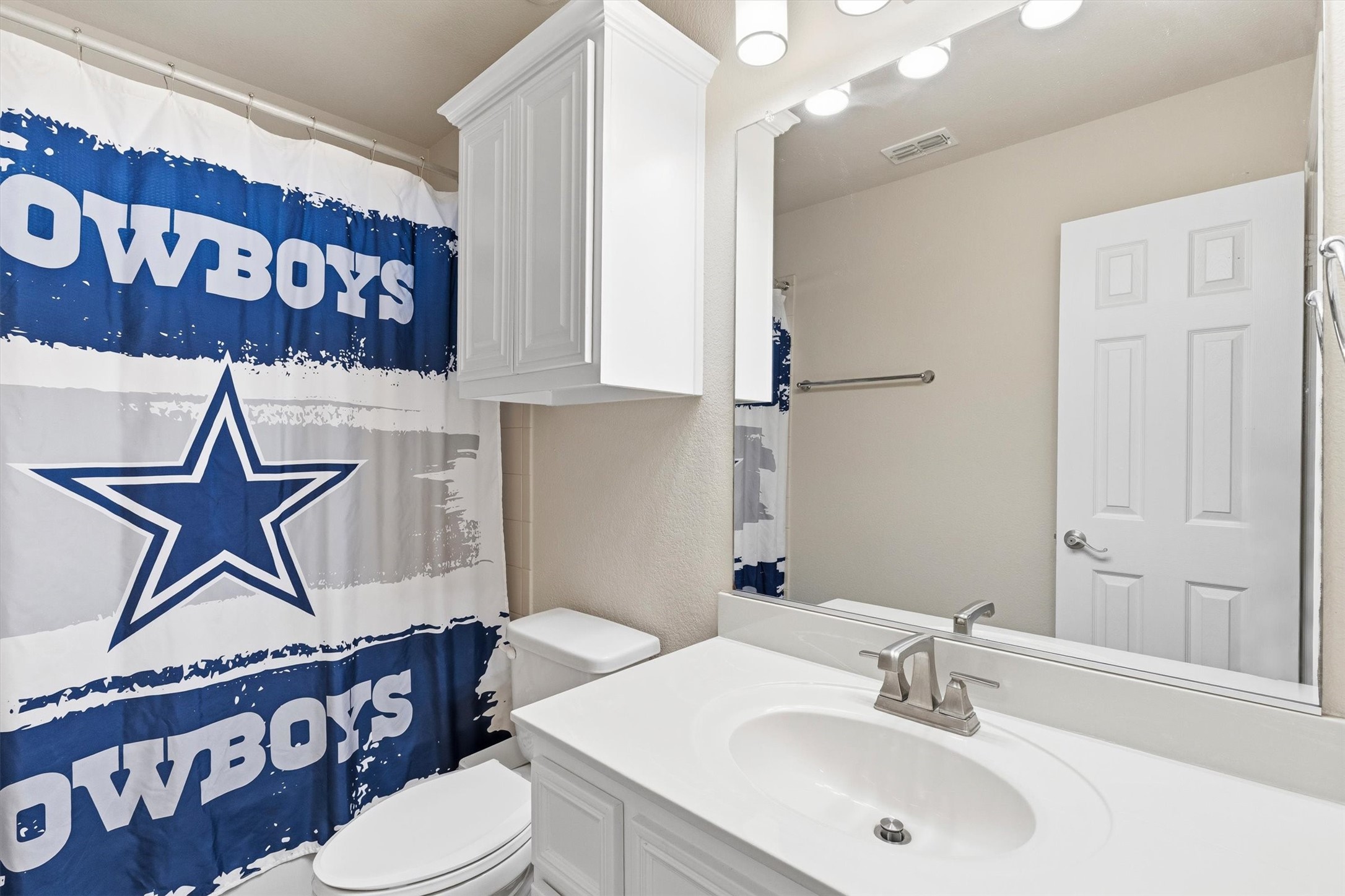 412 Shadow Creek Drive Desoto TX 75115