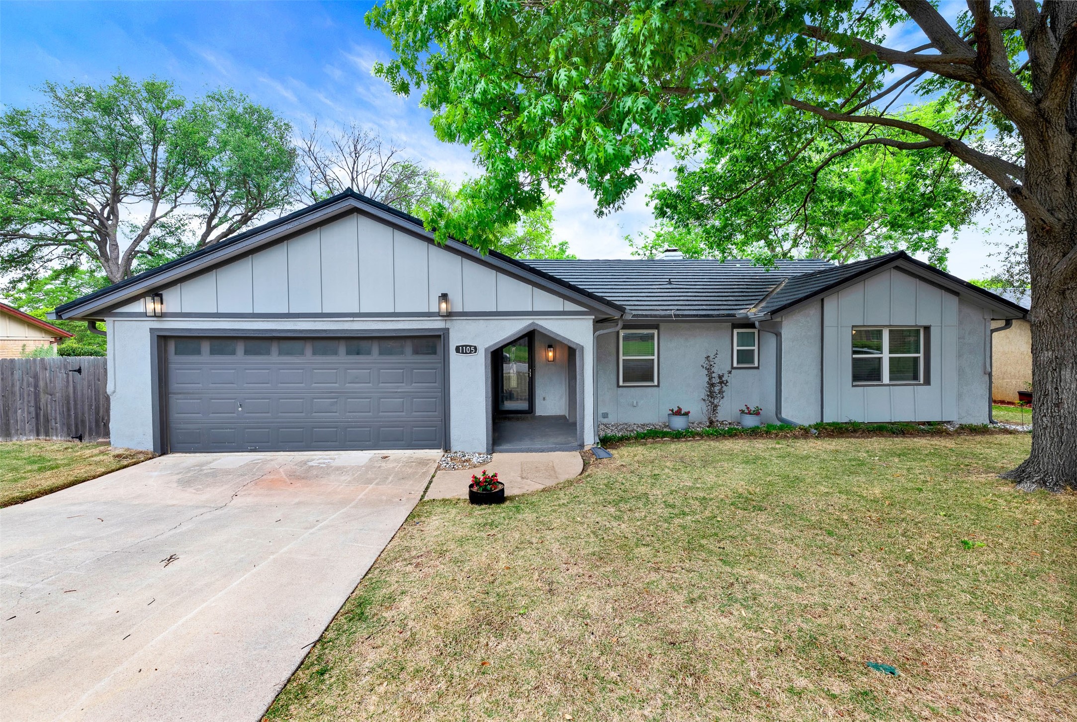 1105 Simpson Terrace Bedford TX 76021