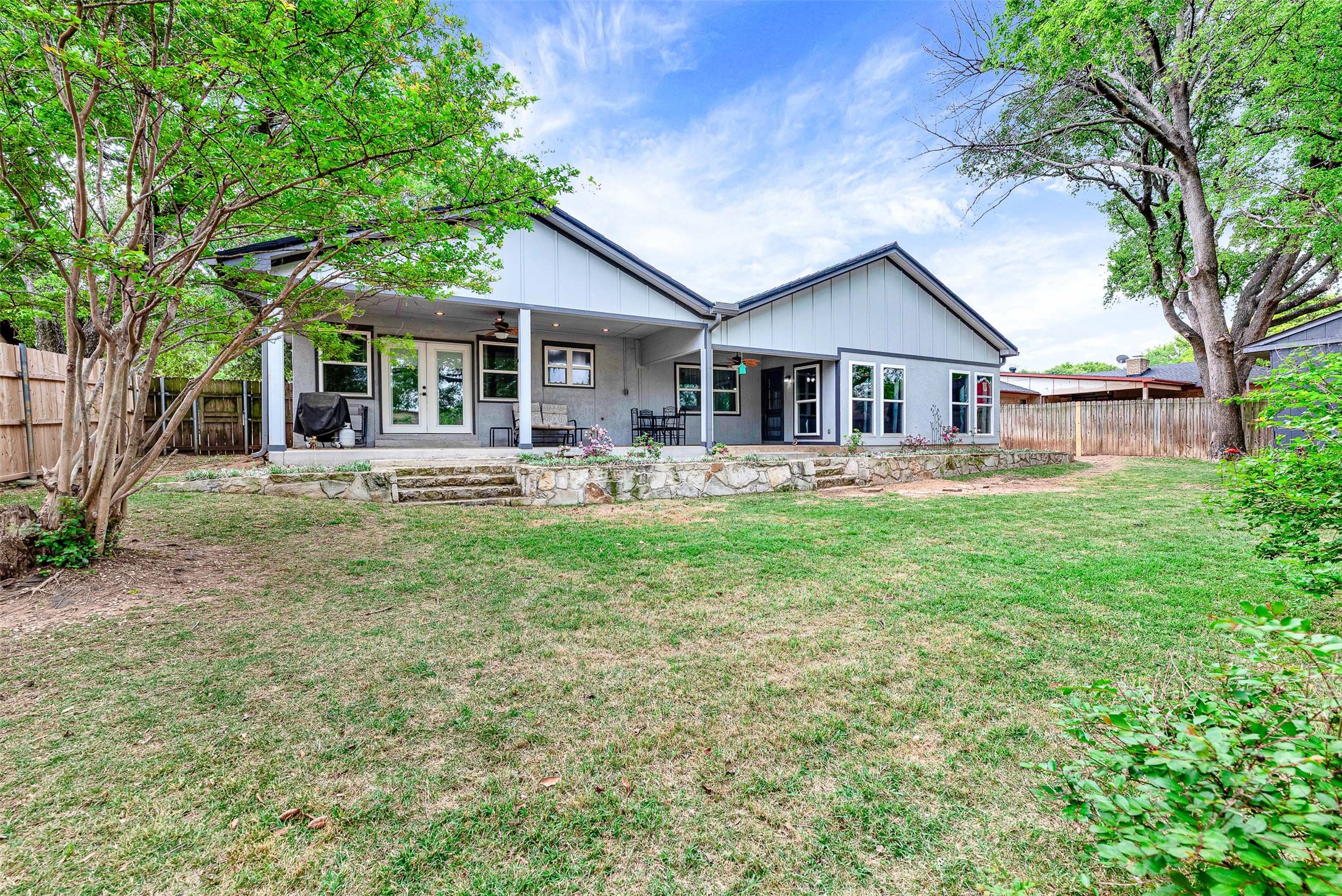 1105 Simpson Terrace Bedford TX 76021