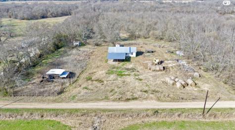 5194 County Road 15200 Deport TX 75435