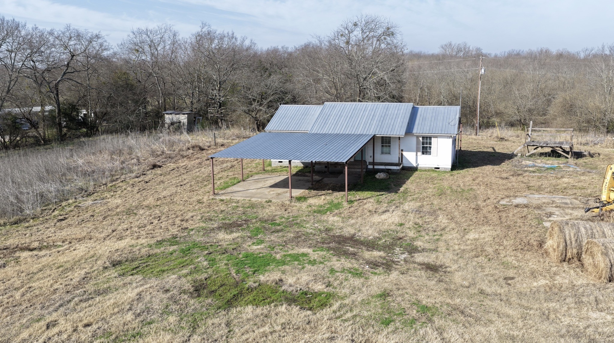 5194 County Road 15200 Deport TX 75435
