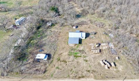 5194 County Road 15200 Deport TX 75435