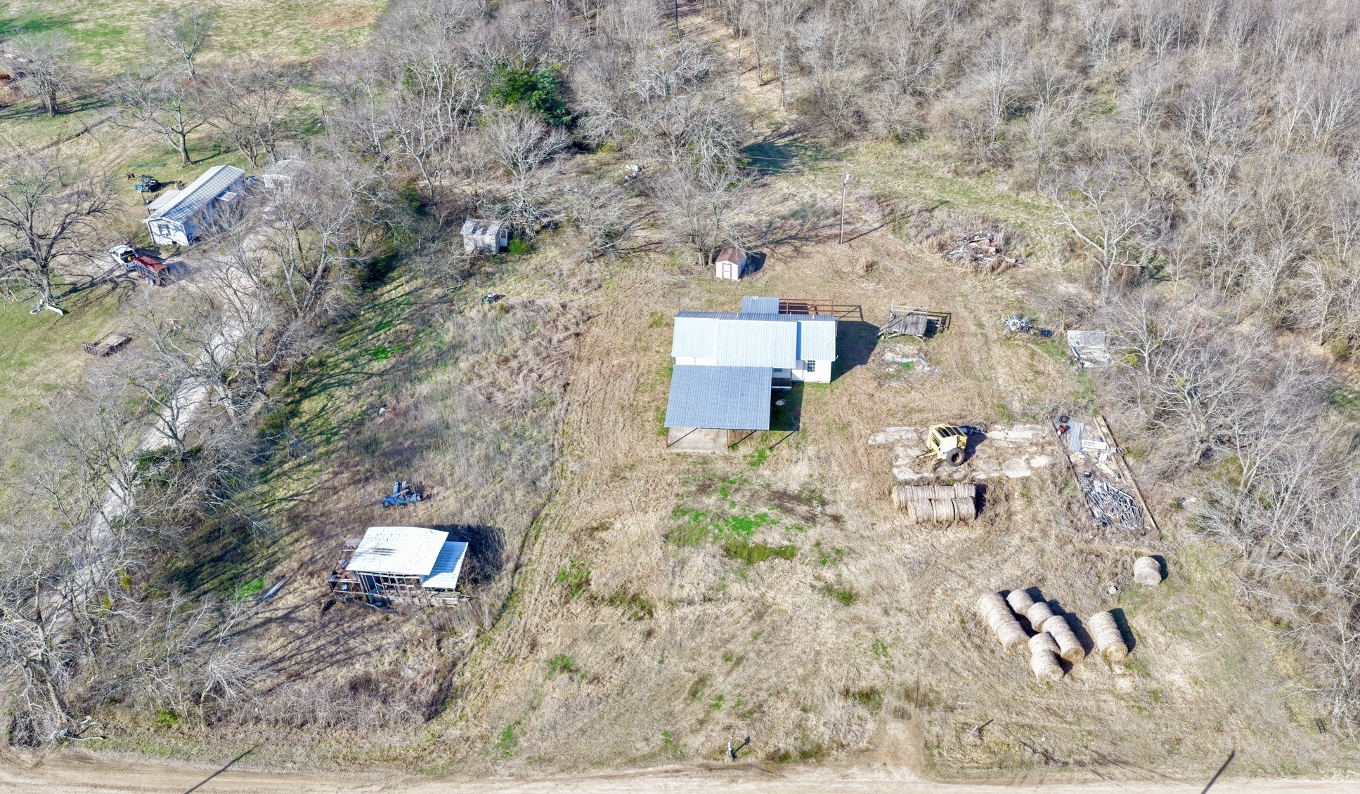 5194 County Road 15200 Deport TX 75435