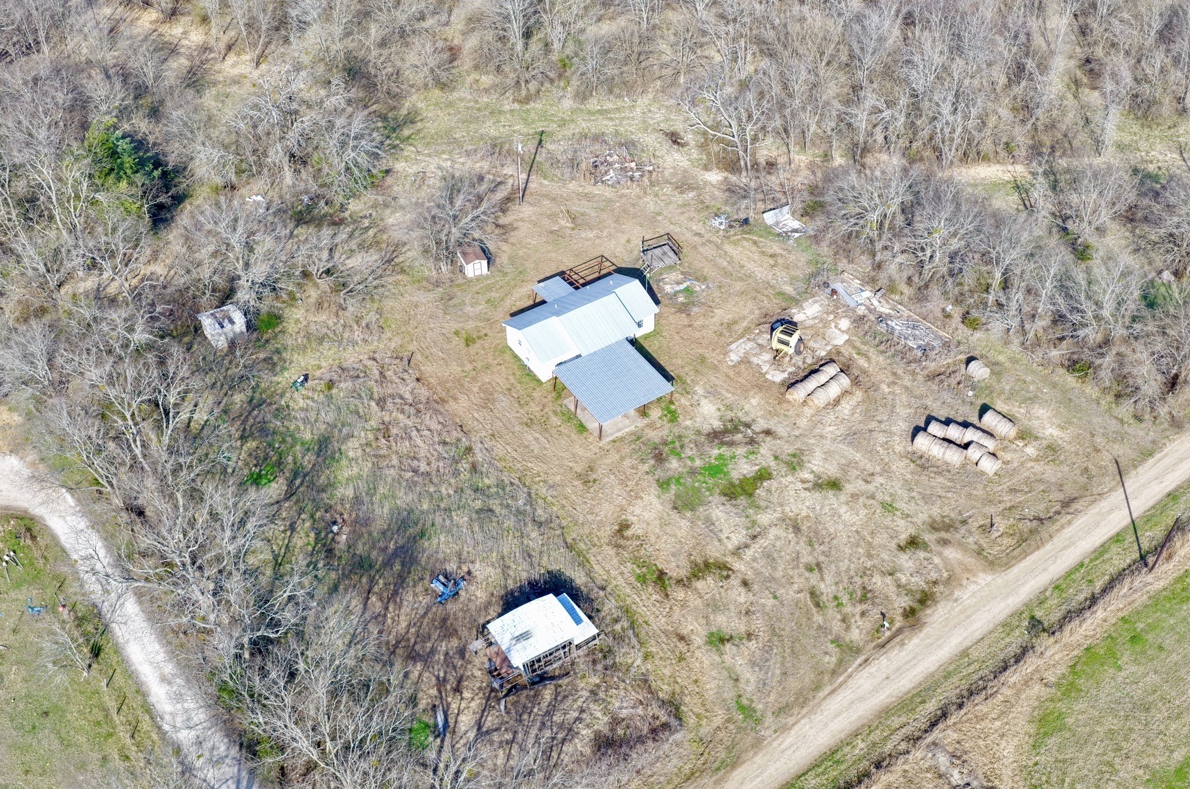5194 County Road 15200 Deport TX 75435