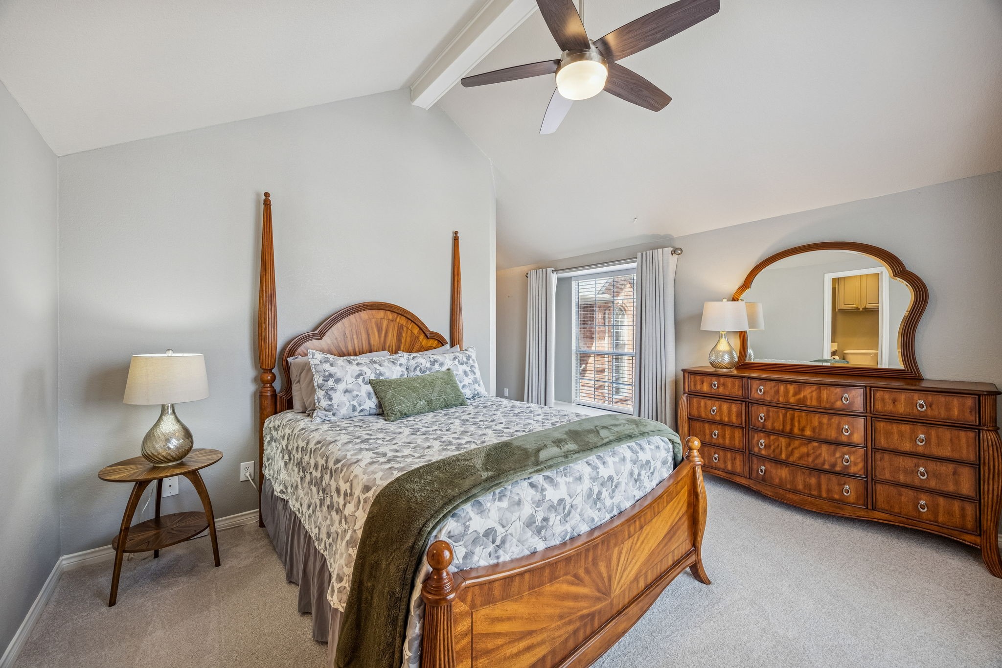 113 Lake Forest Court Garland TX 75044