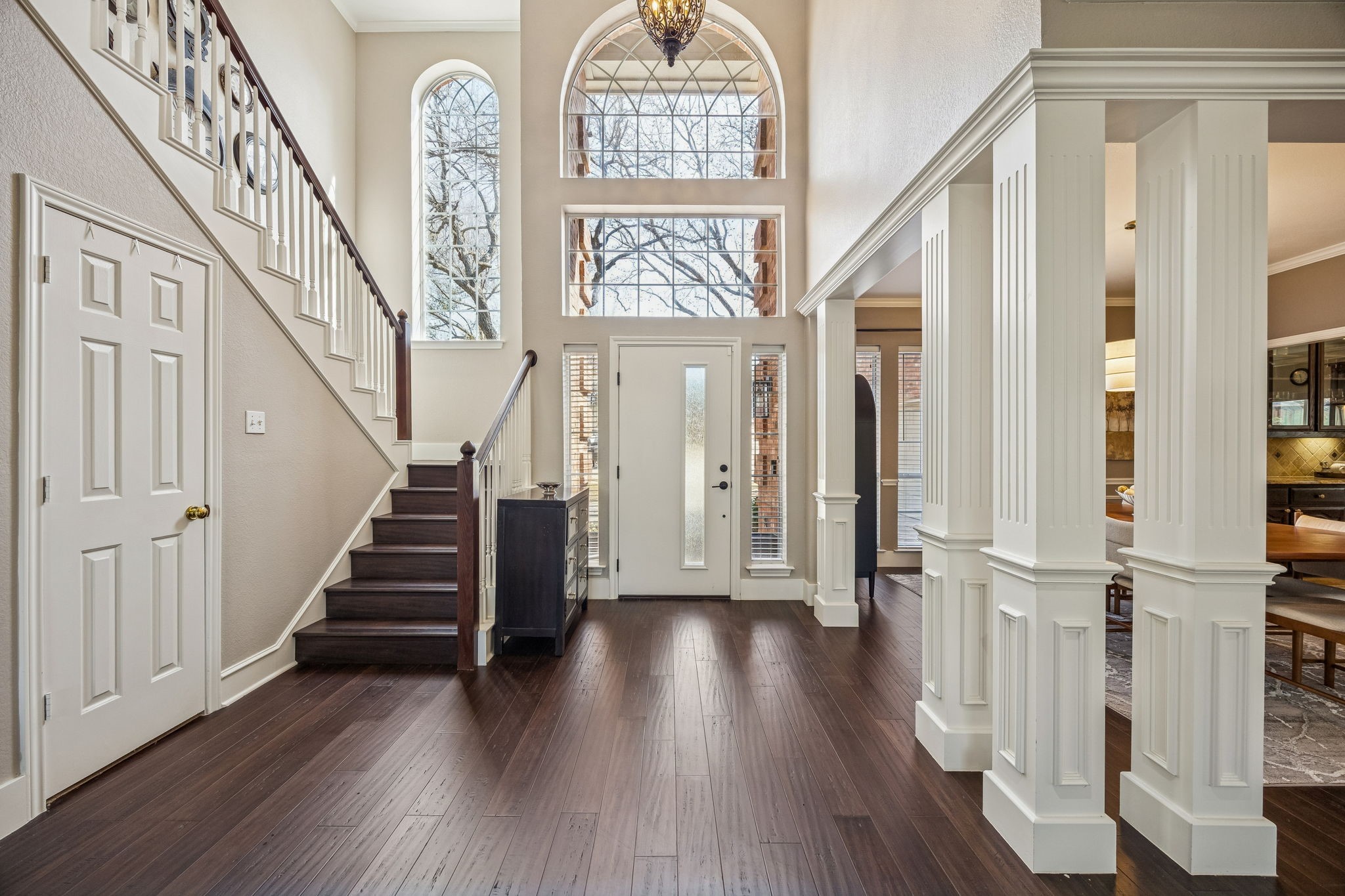 113 Lake Forest Court Garland TX 75044