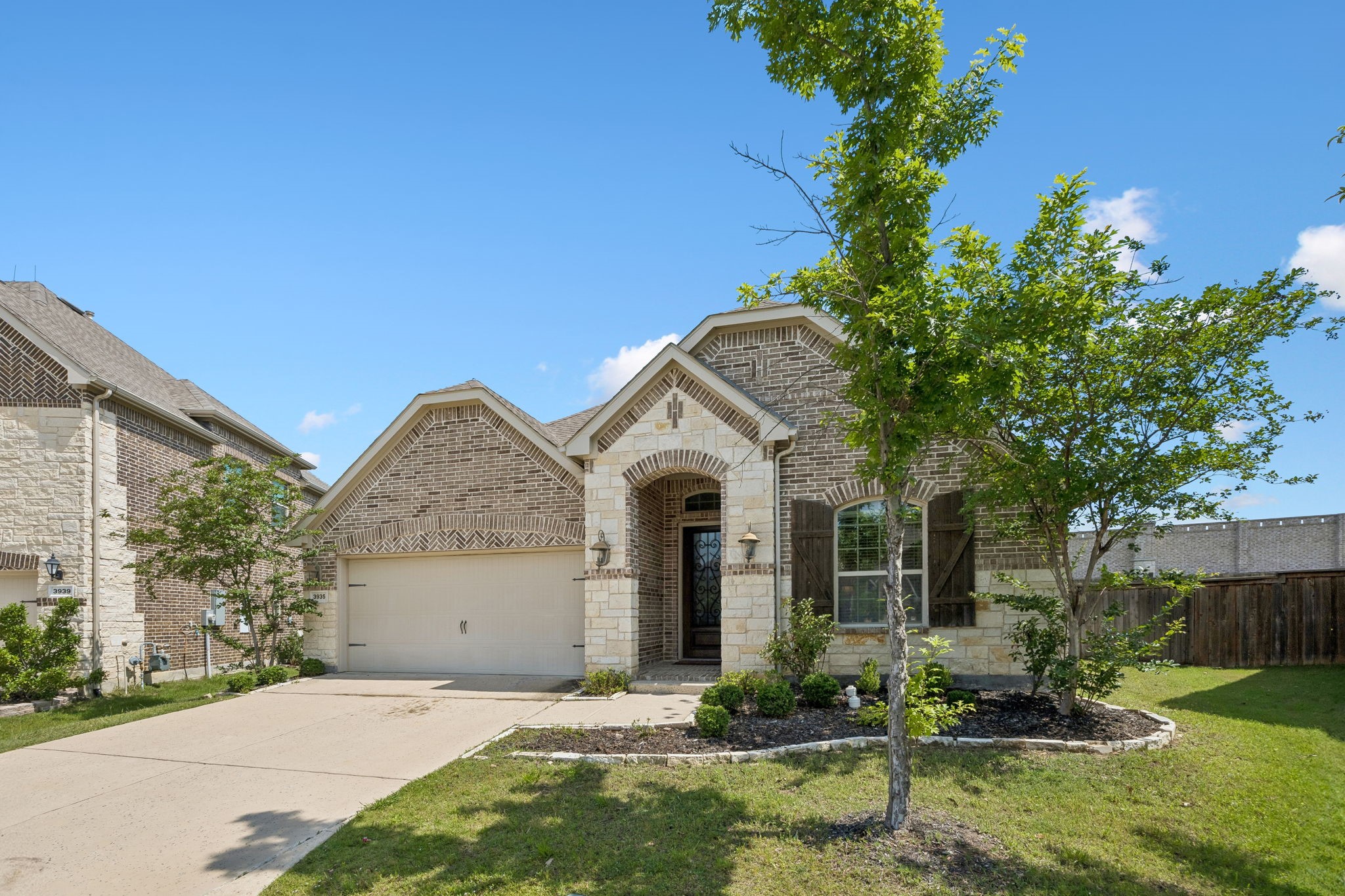 3935 Wind Cave Bend Irving TX 75063