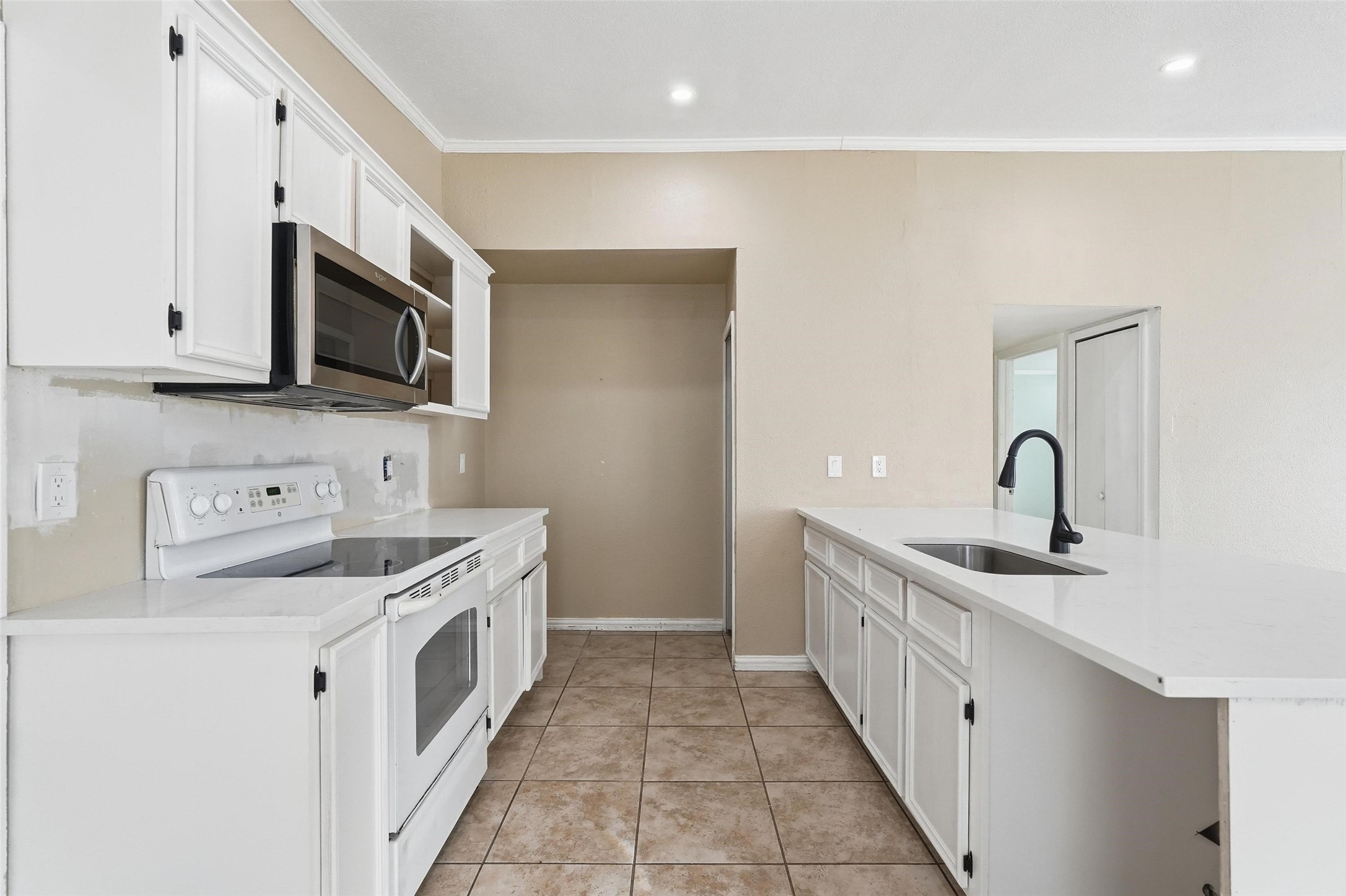 9420 Kerrville Street Dallas TX 75227