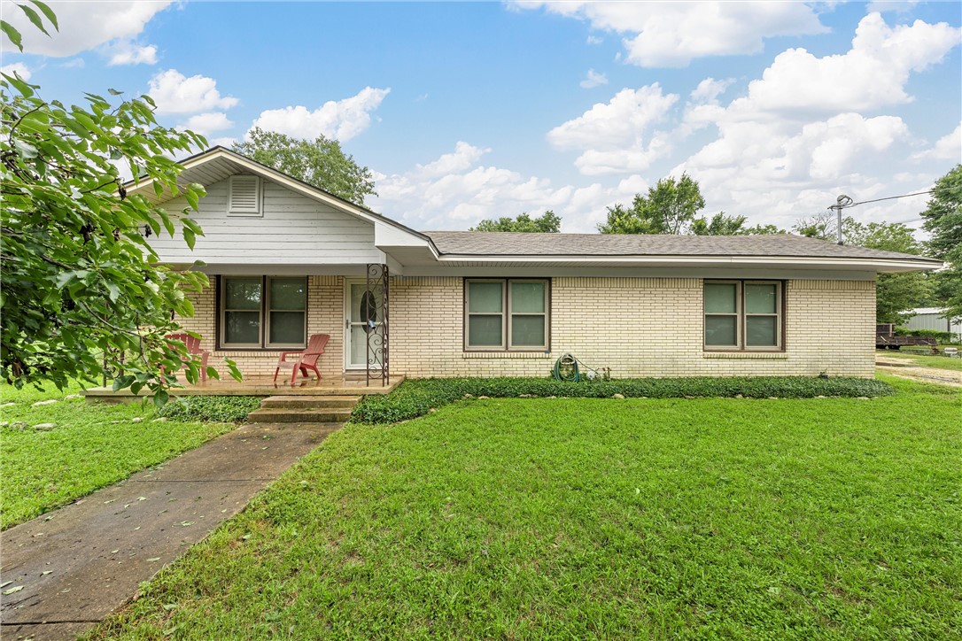 2705 Old Marlin Road Waco TX 76705