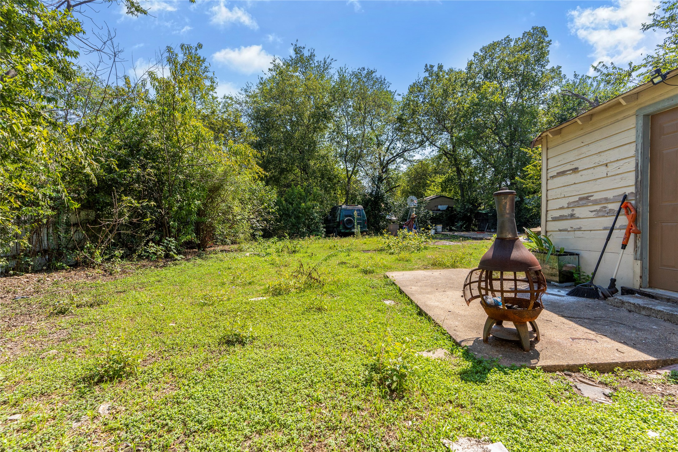 548 Elston Drive Dallas TX 75232