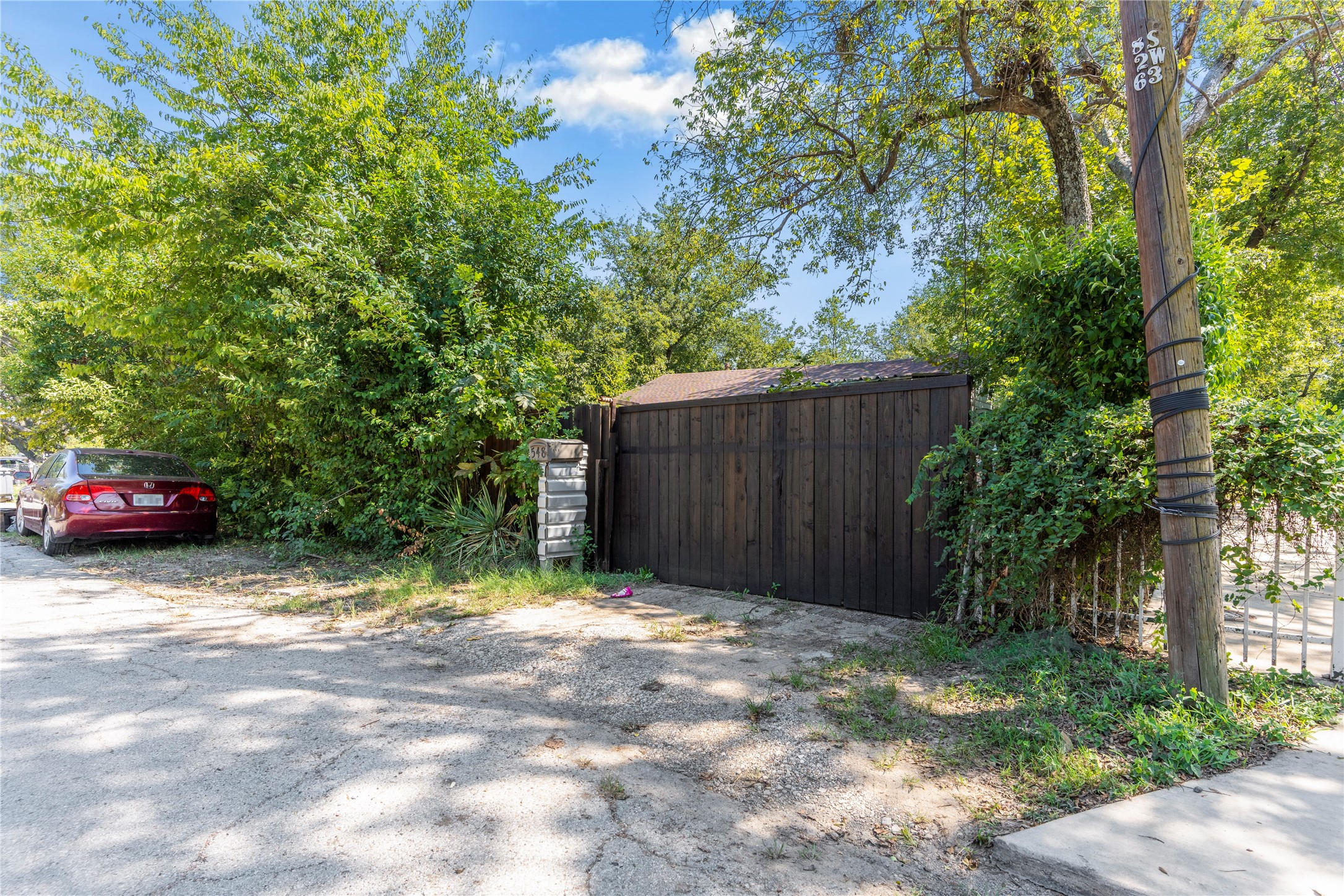548 Elston Drive Dallas TX 75232