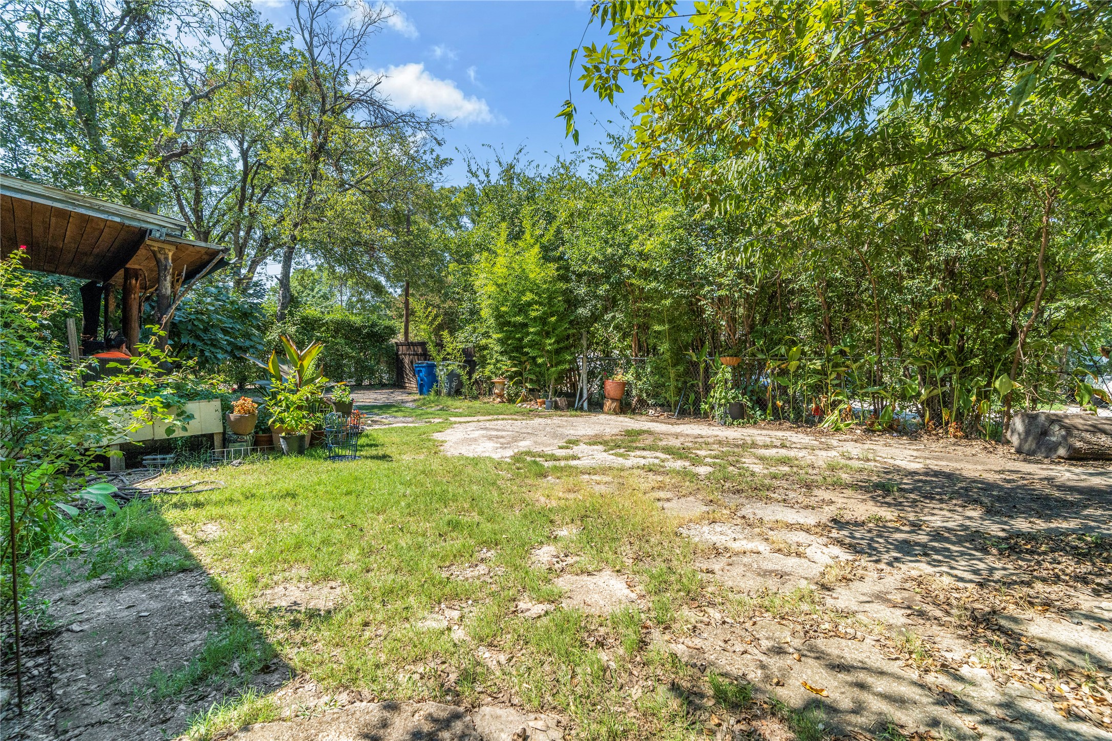 548 Elston Drive Dallas TX 75232