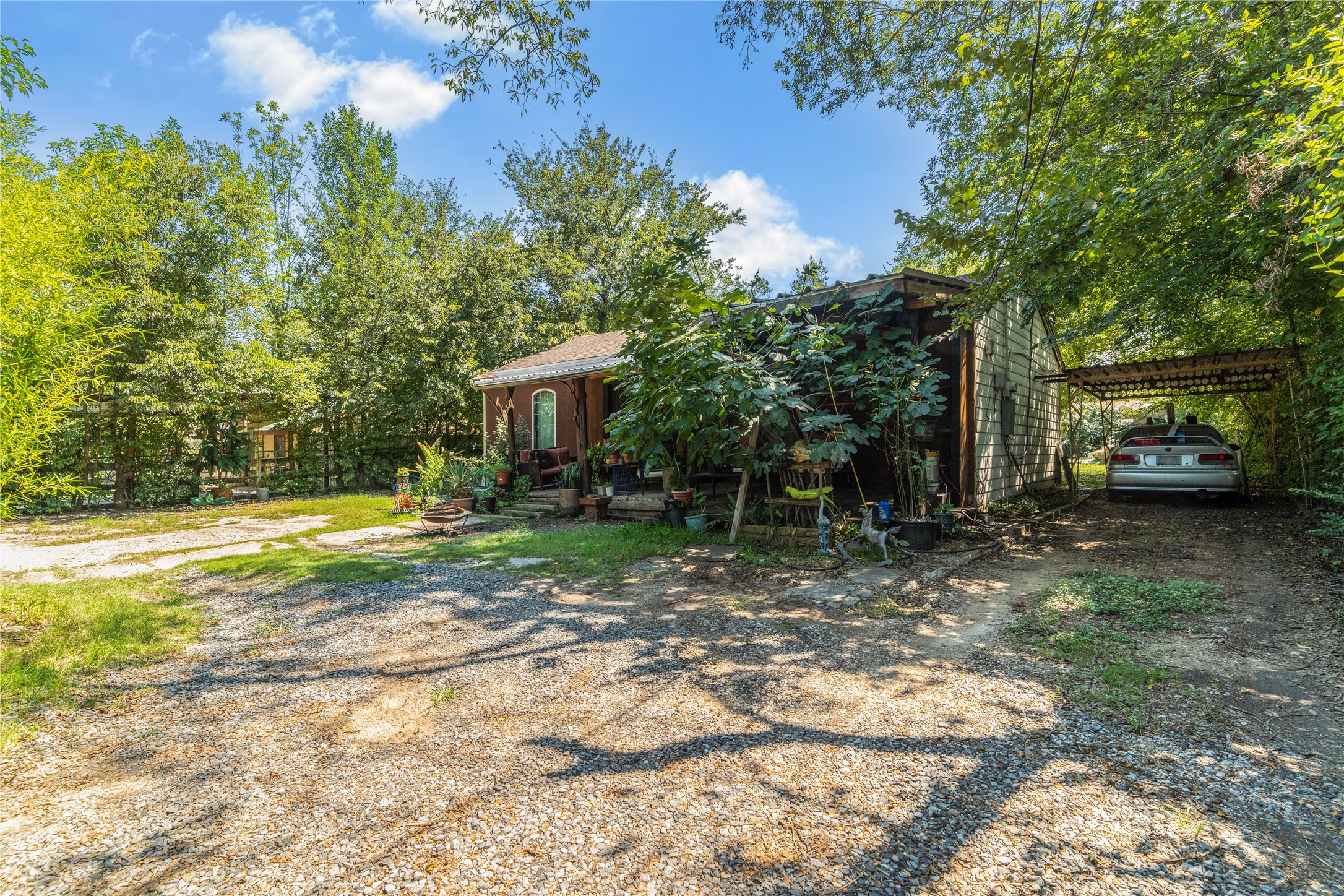 548 Elston Drive Dallas TX 75232