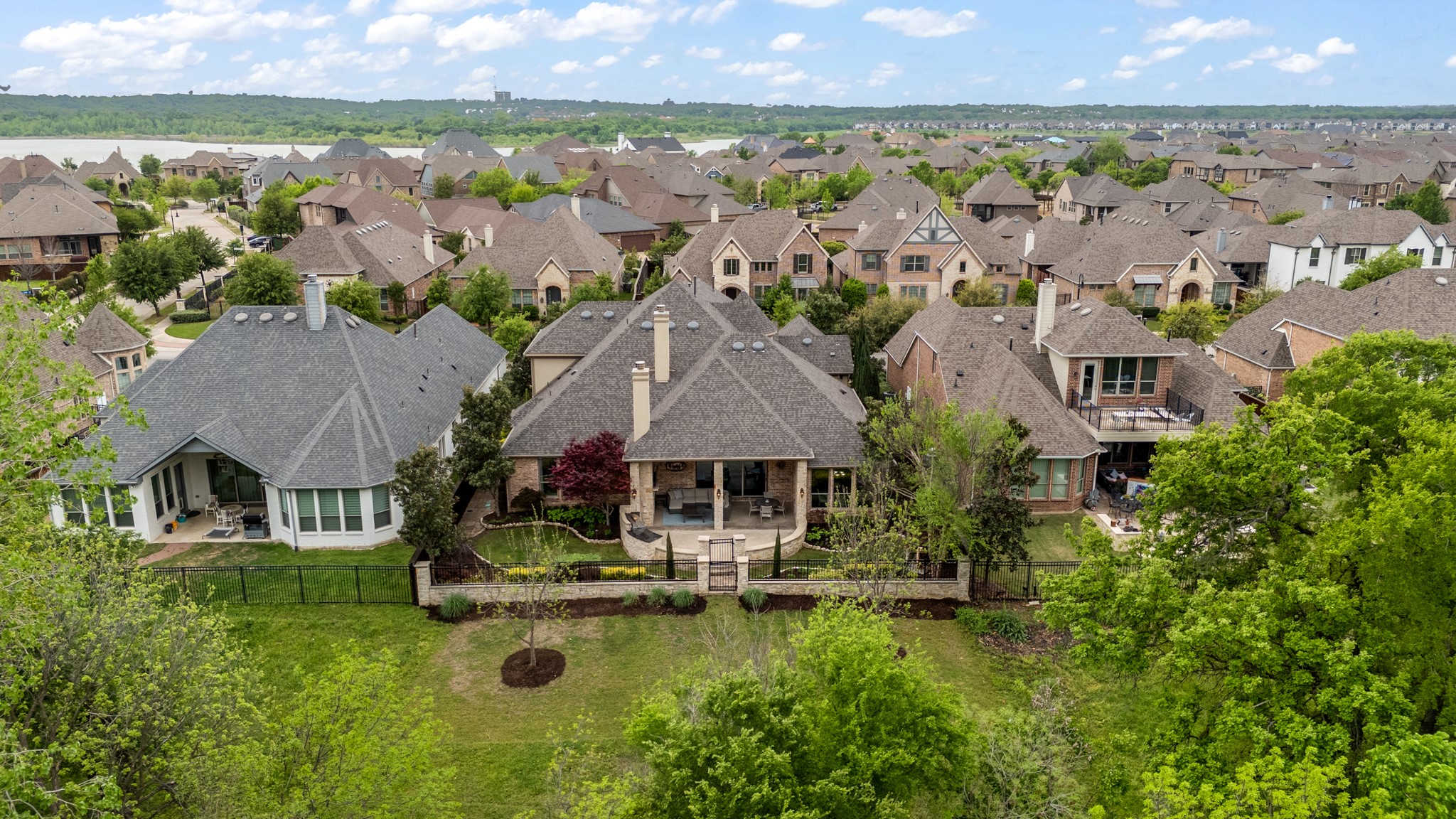 1245 Blue Lake Boulevard Arlington TX 76005