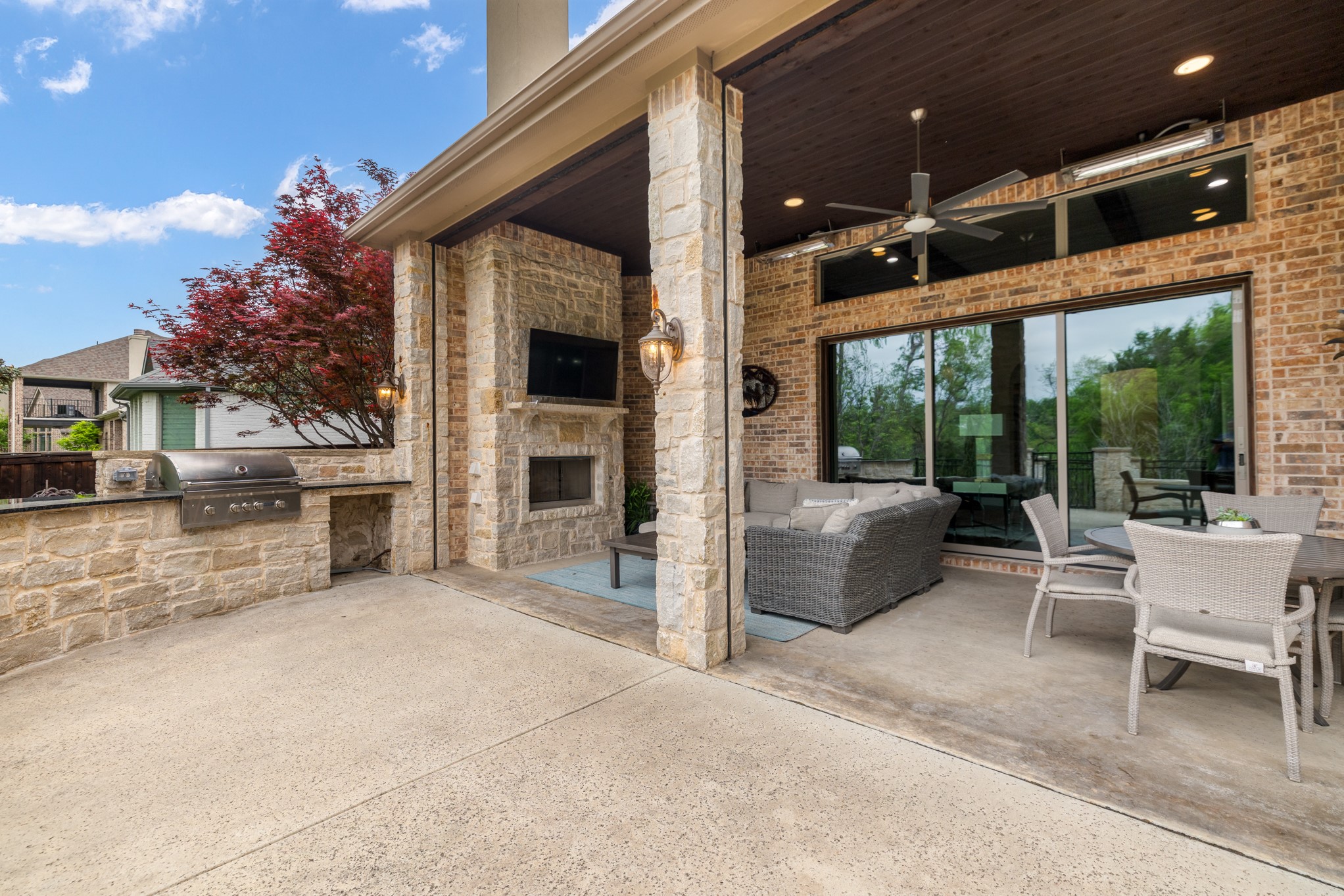 1245 Blue Lake Boulevard Arlington TX 76005