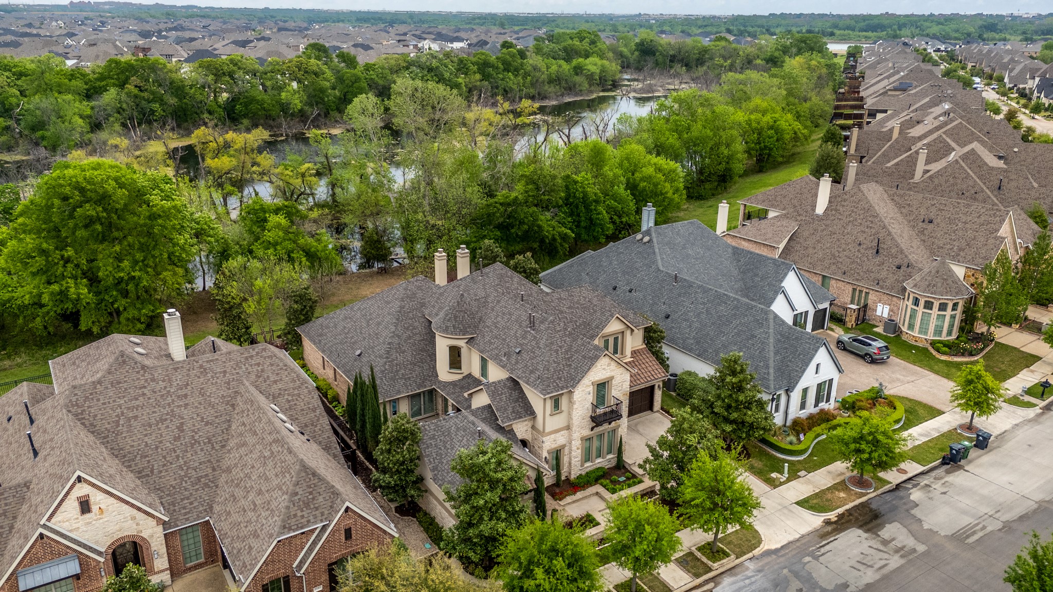 1245 Blue Lake Boulevard Arlington TX 76005