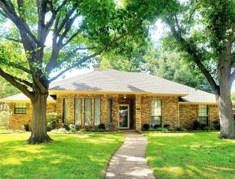 3305 Blue Bell Place Richardson TX 75082