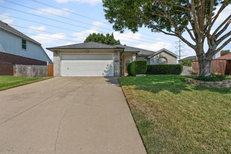 2368 Warrington Drive Grand Prairie TX 75052