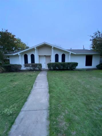 3902 Tynes Drive Garland TX 75042