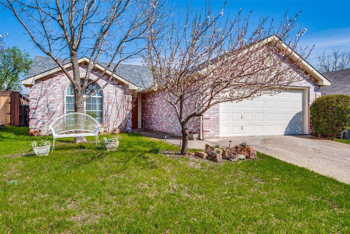 5624 High Creek Drive Dallas TX 75249