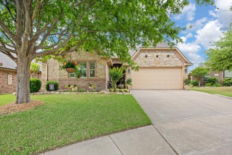 408 Blue Daze Court Burleson TX 76028