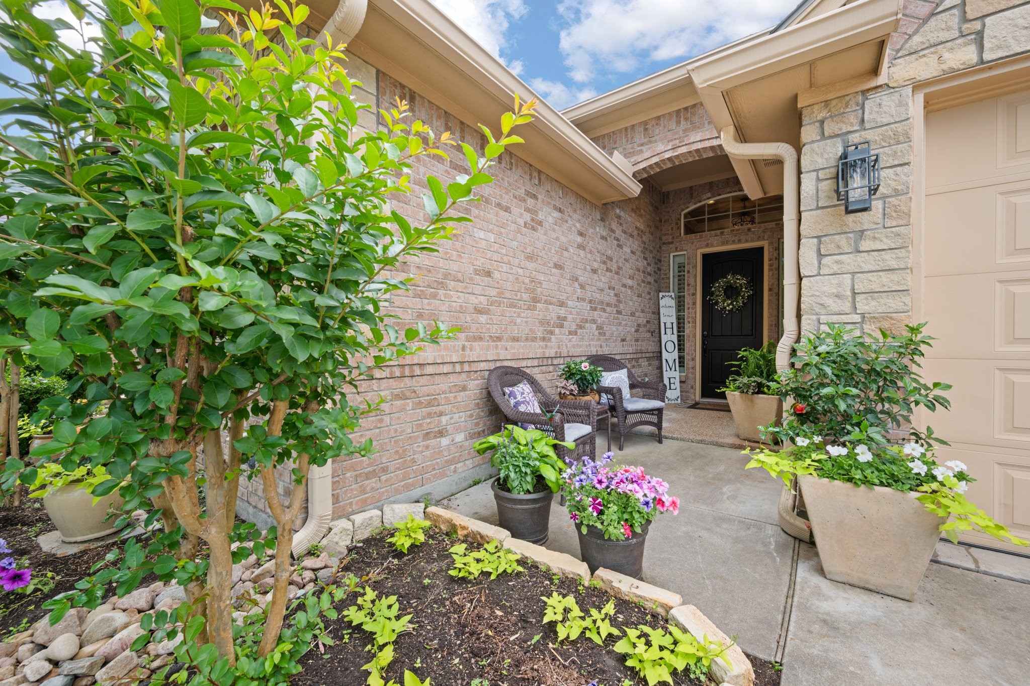 408 Blue Daze Court Burleson TX 76028