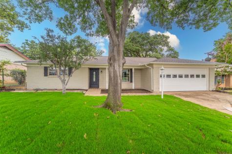 817 W Redbud Drive Hurst TX 76053