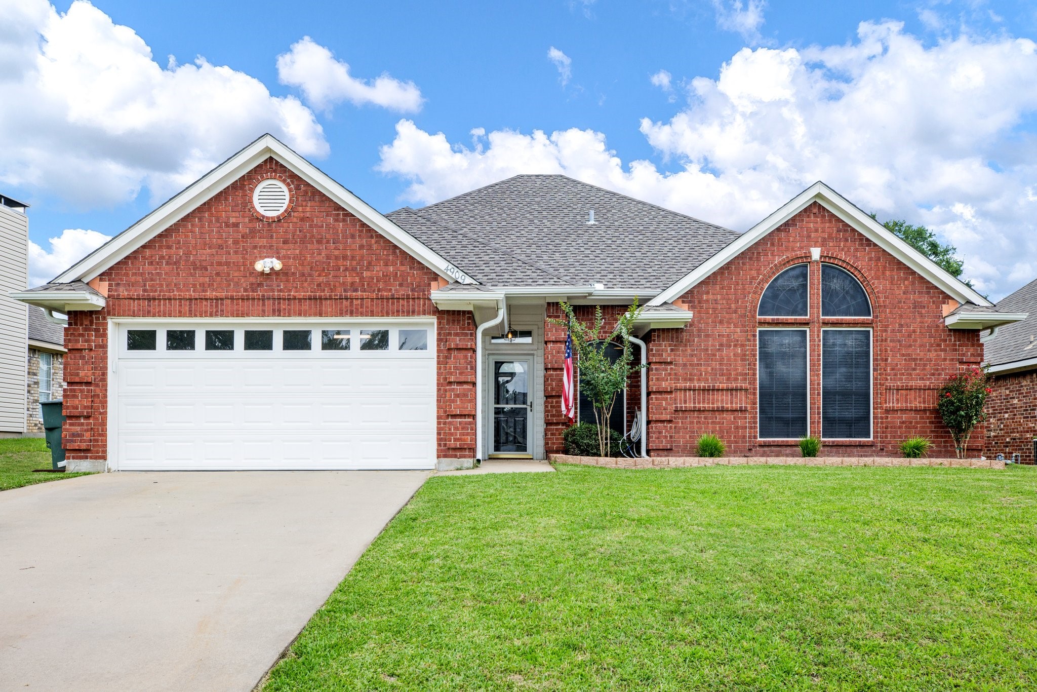 4909 Indio Lane Sherman TX 75092