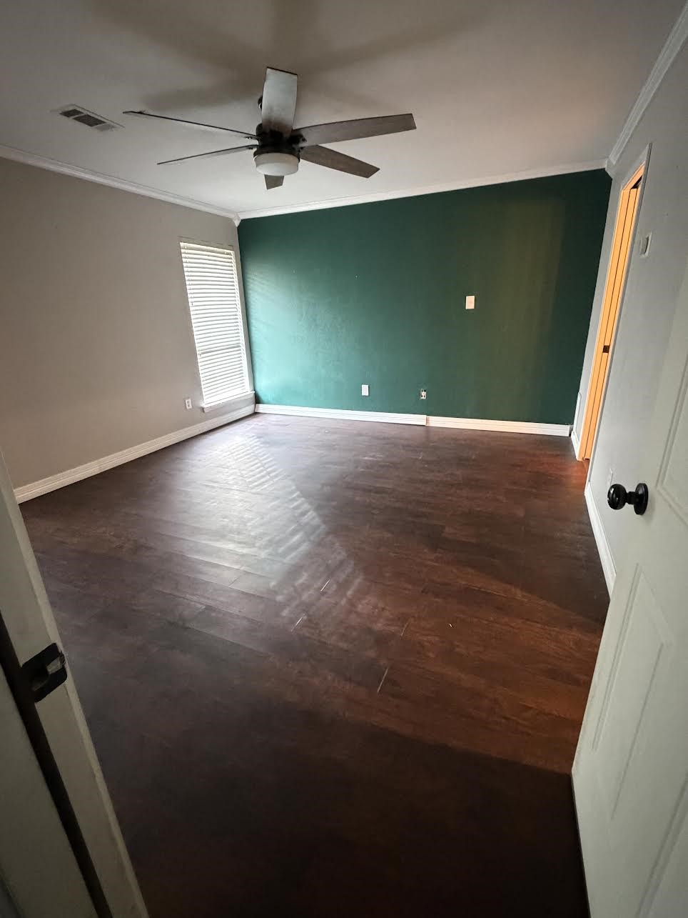 200 Red Oak Creek Drive Oak Leaf TX 75154