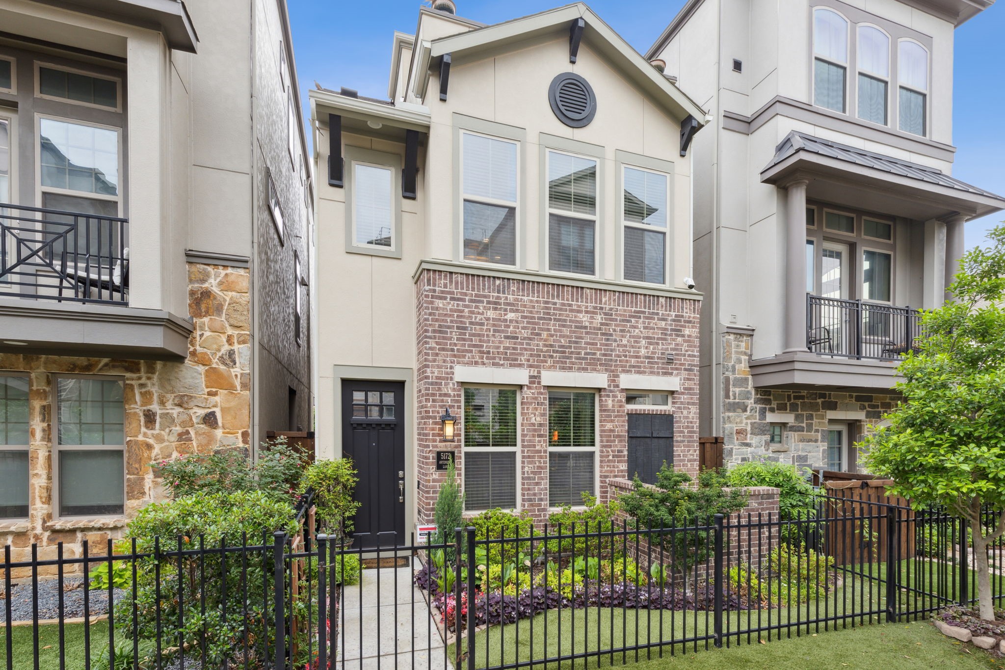 5172 Artemesia Lane Dallas TX 75209