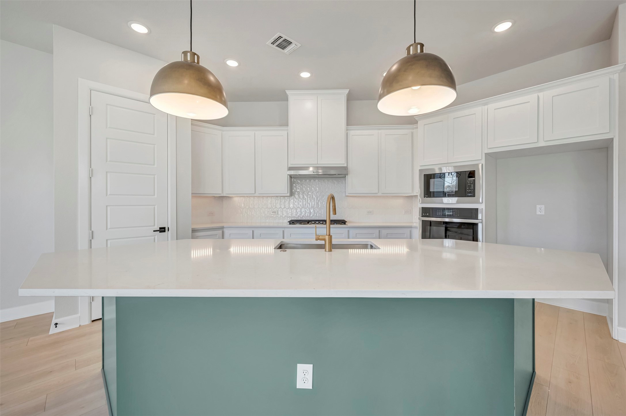 5849 Water Bridge Lane Fort Worth TX 76109