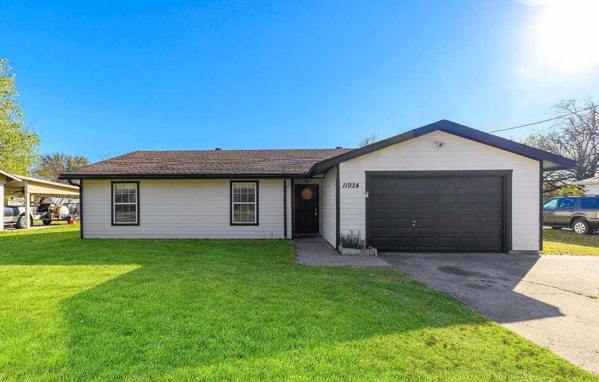 11924 Badger Drive Balch Springs TX 75180