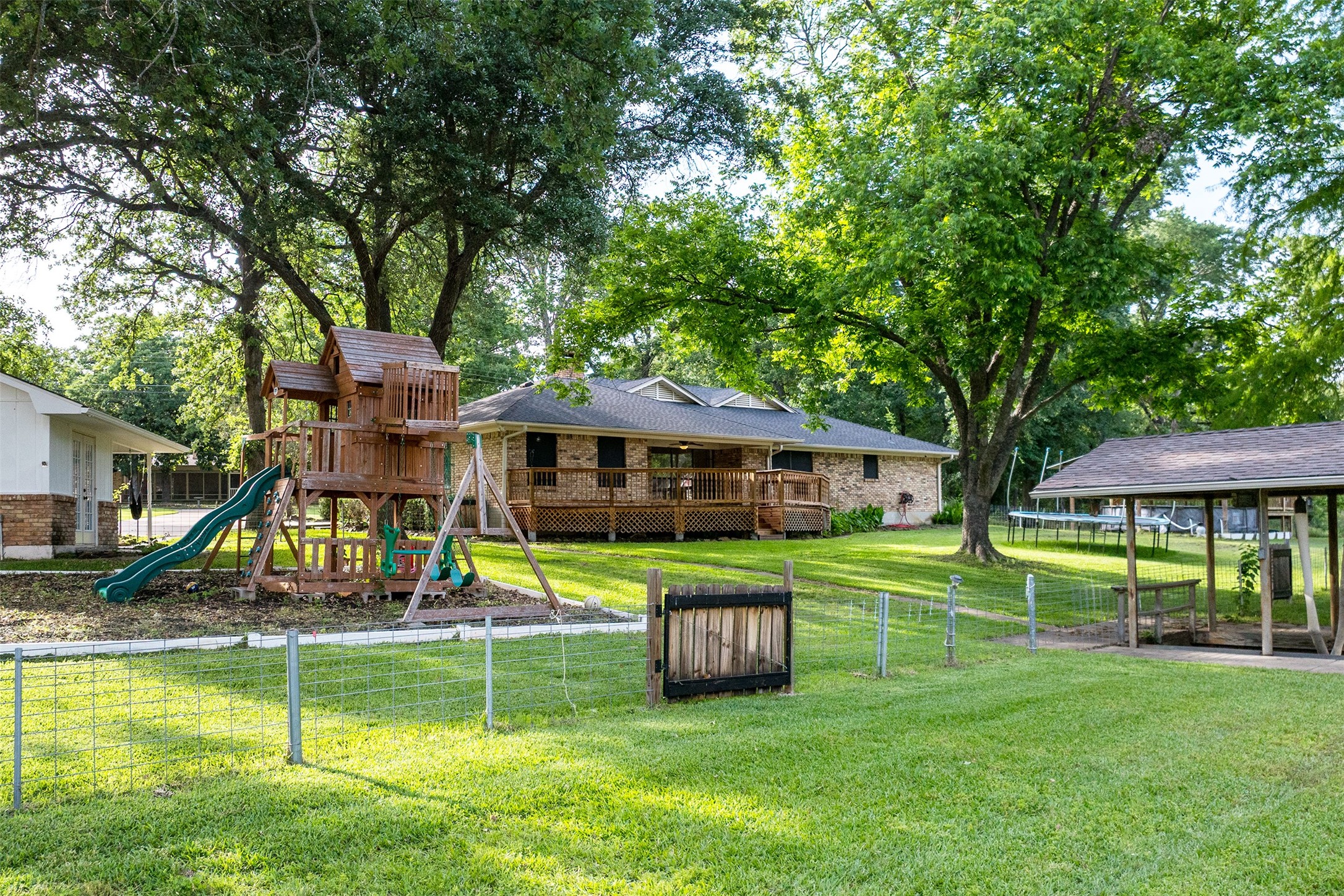 118 Robin Hood Way Gun Barrel City TX 75156