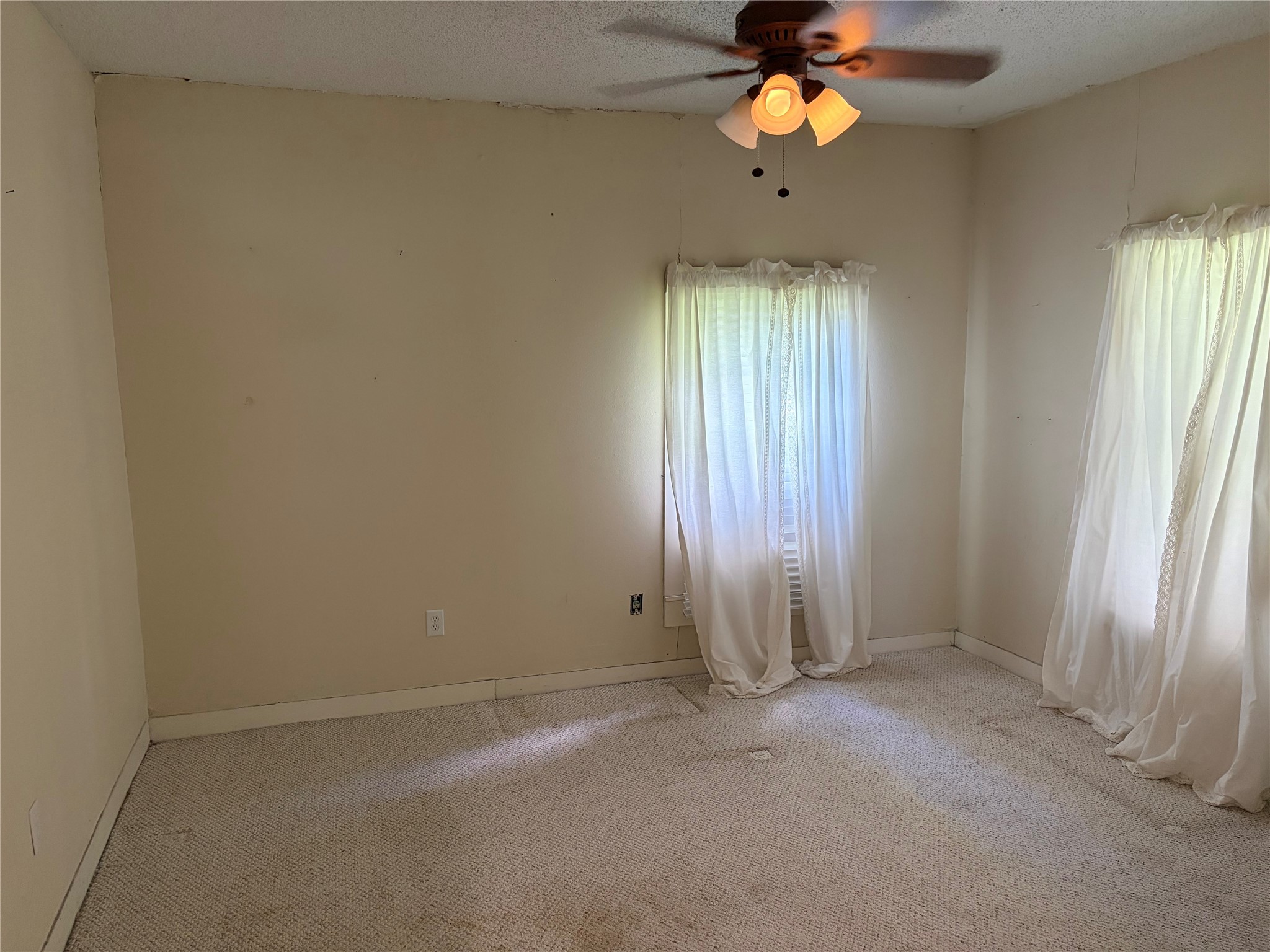 810 W Lamar Street Mckinney TX 75069