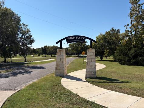 810 W Lamar Street Mckinney TX 75069