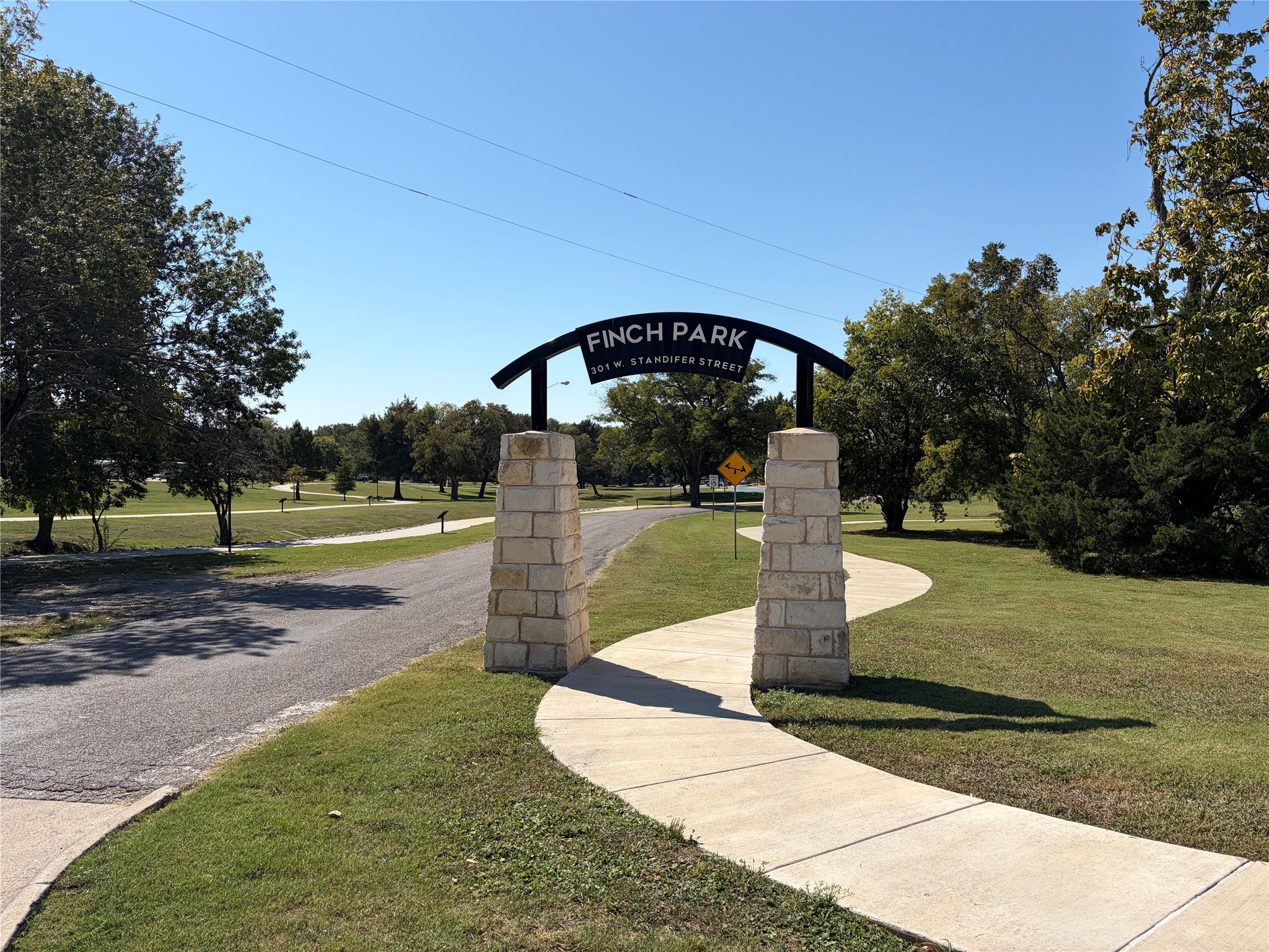 810 W Lamar Street Mckinney TX 75069