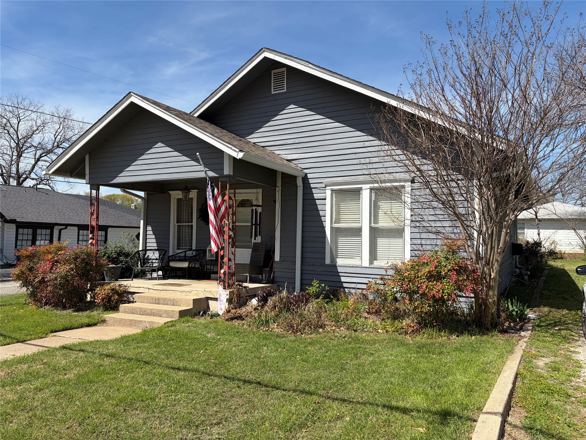 810 W Lamar Street Mckinney TX 75069