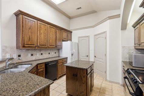 6016 Frost Street North Richland Hills TX 76180