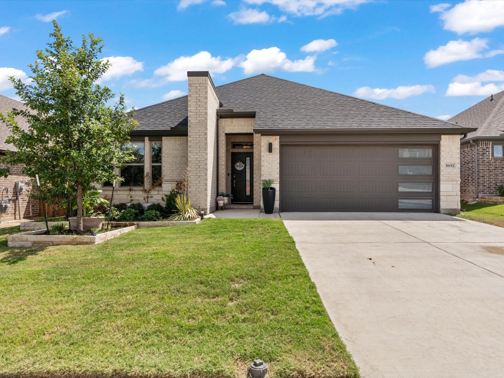5652 Caliza Trail Fort Worth TX 76126