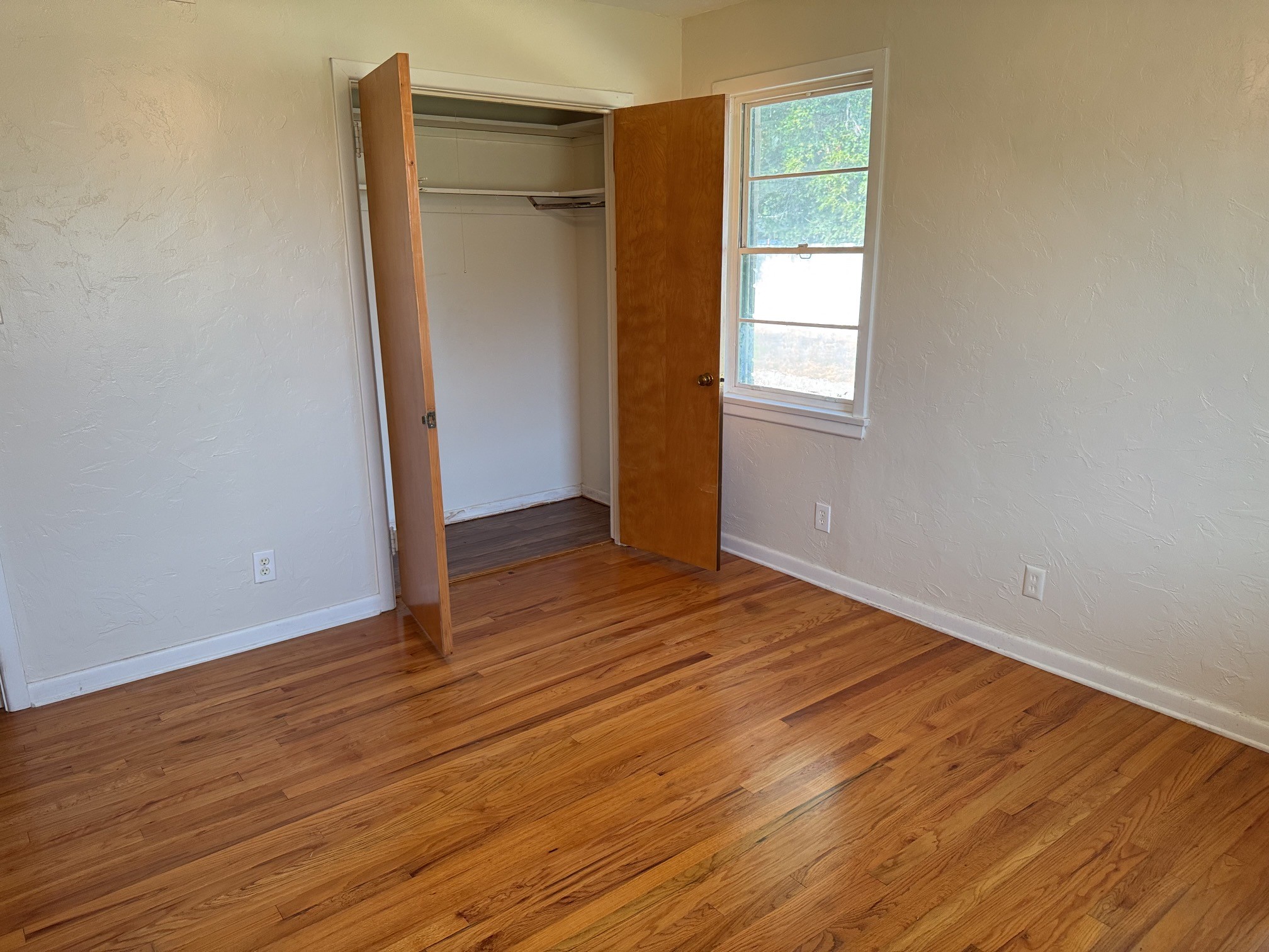 1012 W Custer Street Seymour TX 76380