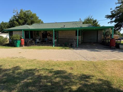 1012 W Custer Street Seymour TX 76380