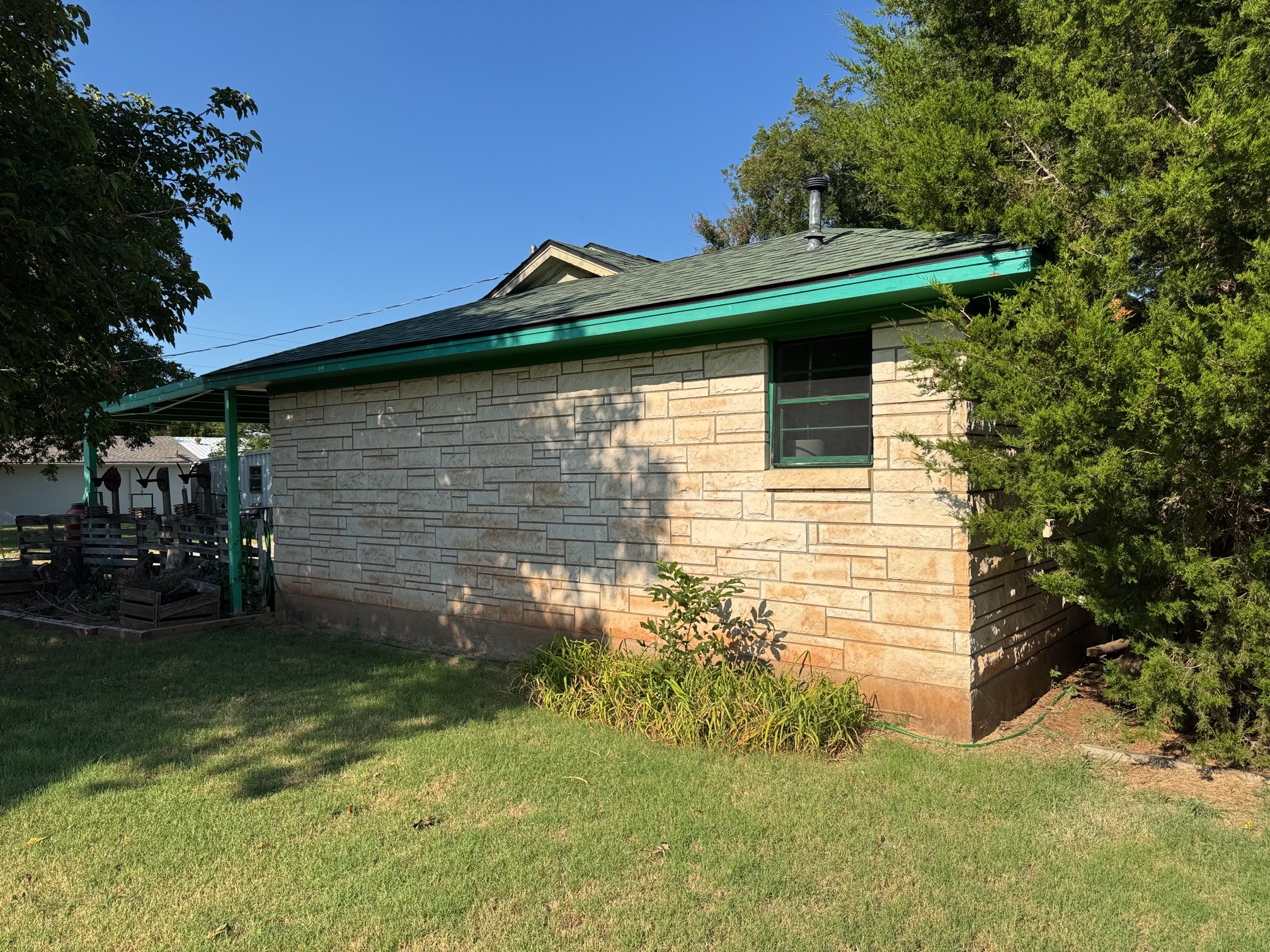 1012 W Custer Street Seymour TX 76380