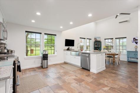 177 County Road 410 Goldthwaite TX 76844