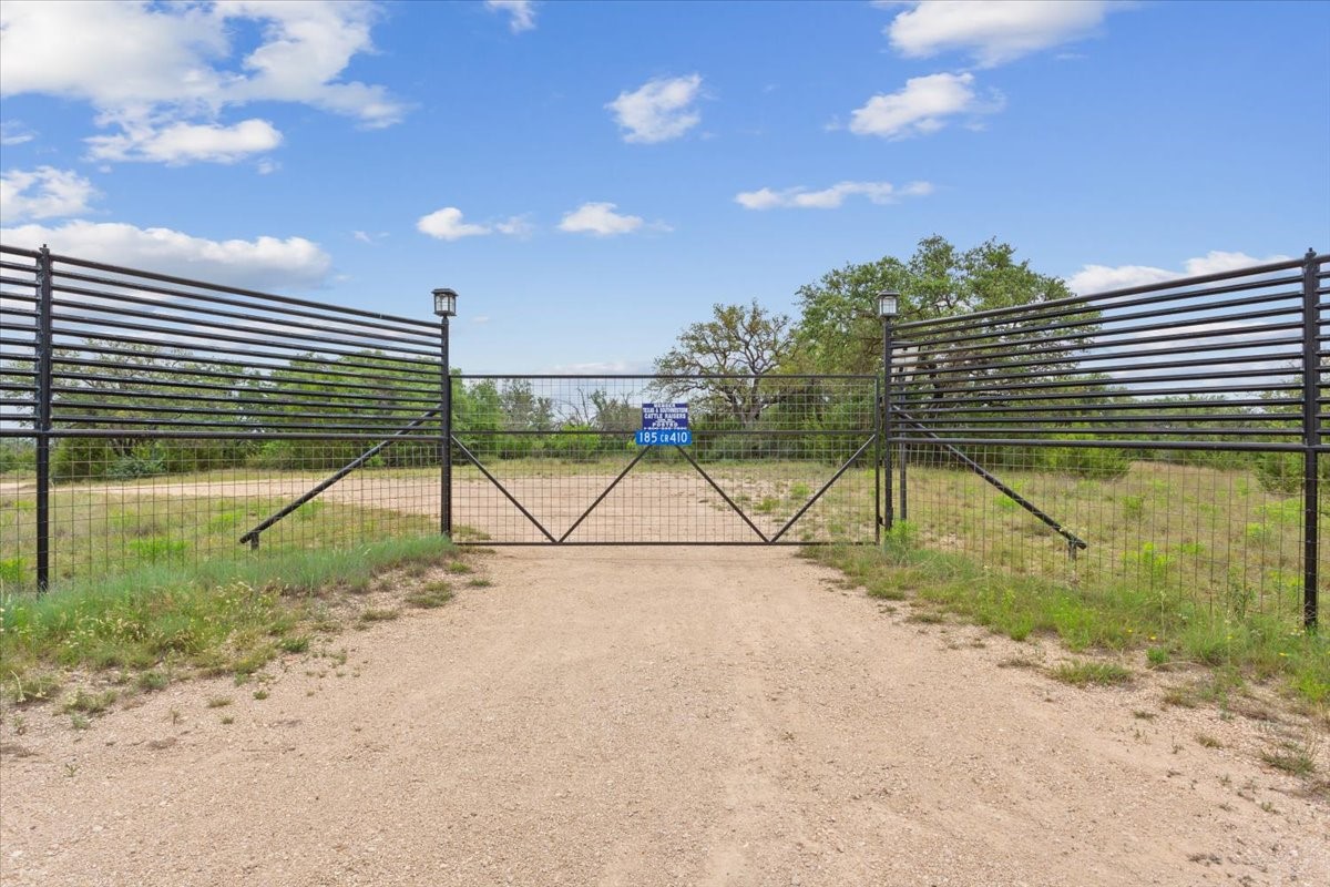 177 County Road 410 Goldthwaite TX 76844