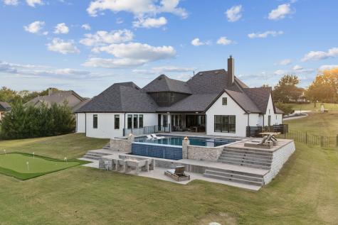 4644 Lake Breeze Drive Mckinney TX 75071