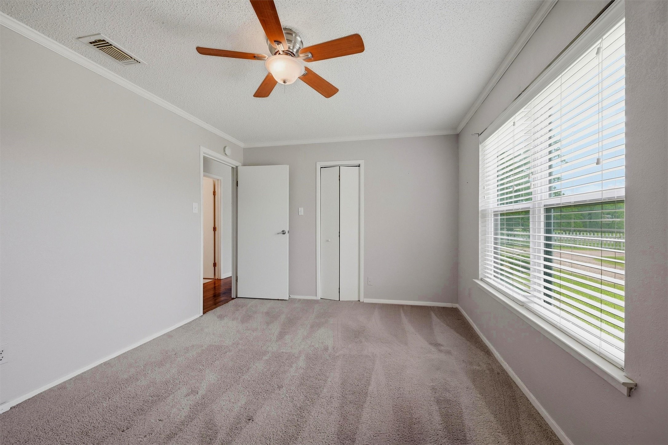 103 Seminole Drive Gainesville TX 76240