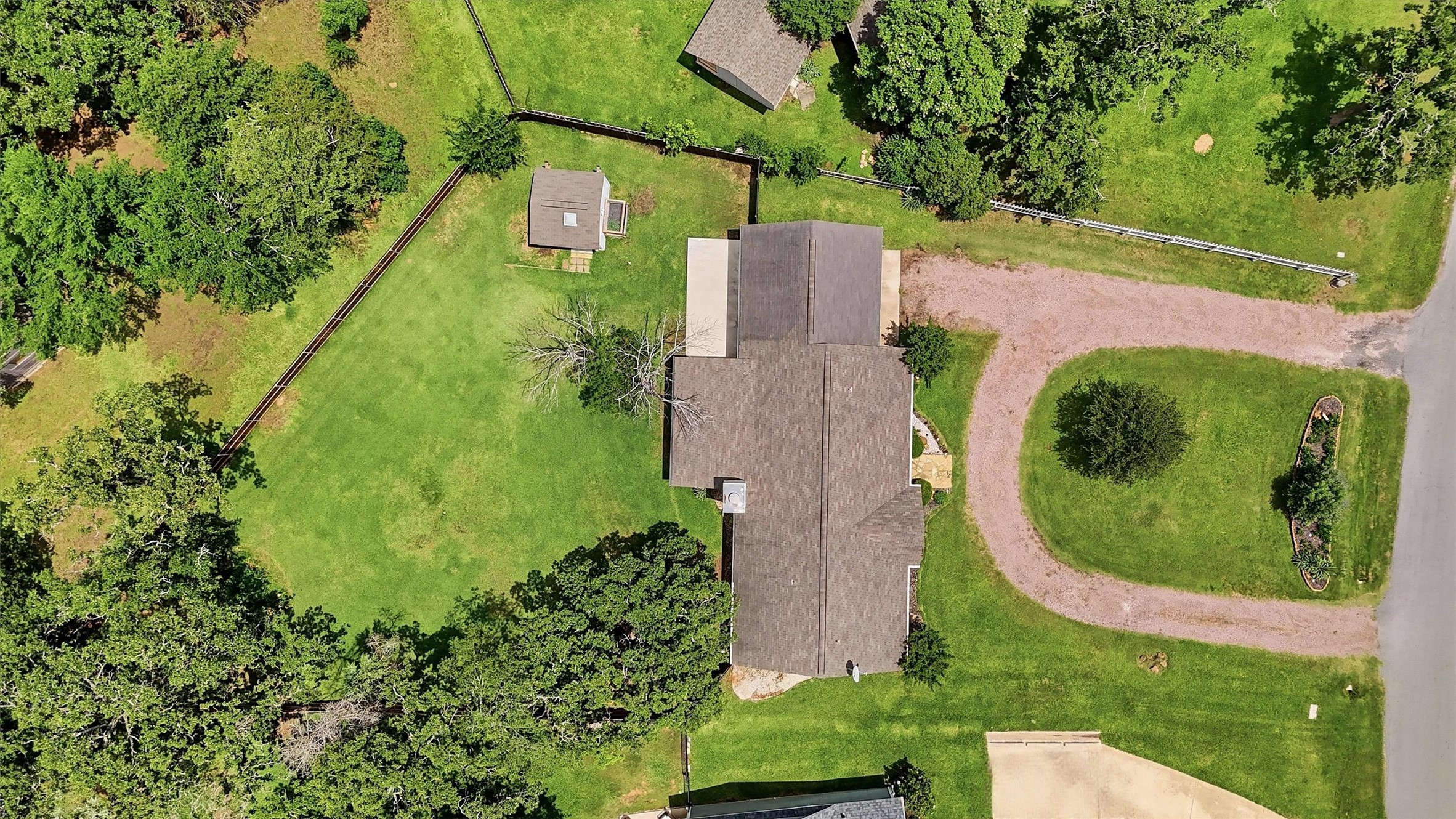103 Seminole Drive Gainesville TX 76240
